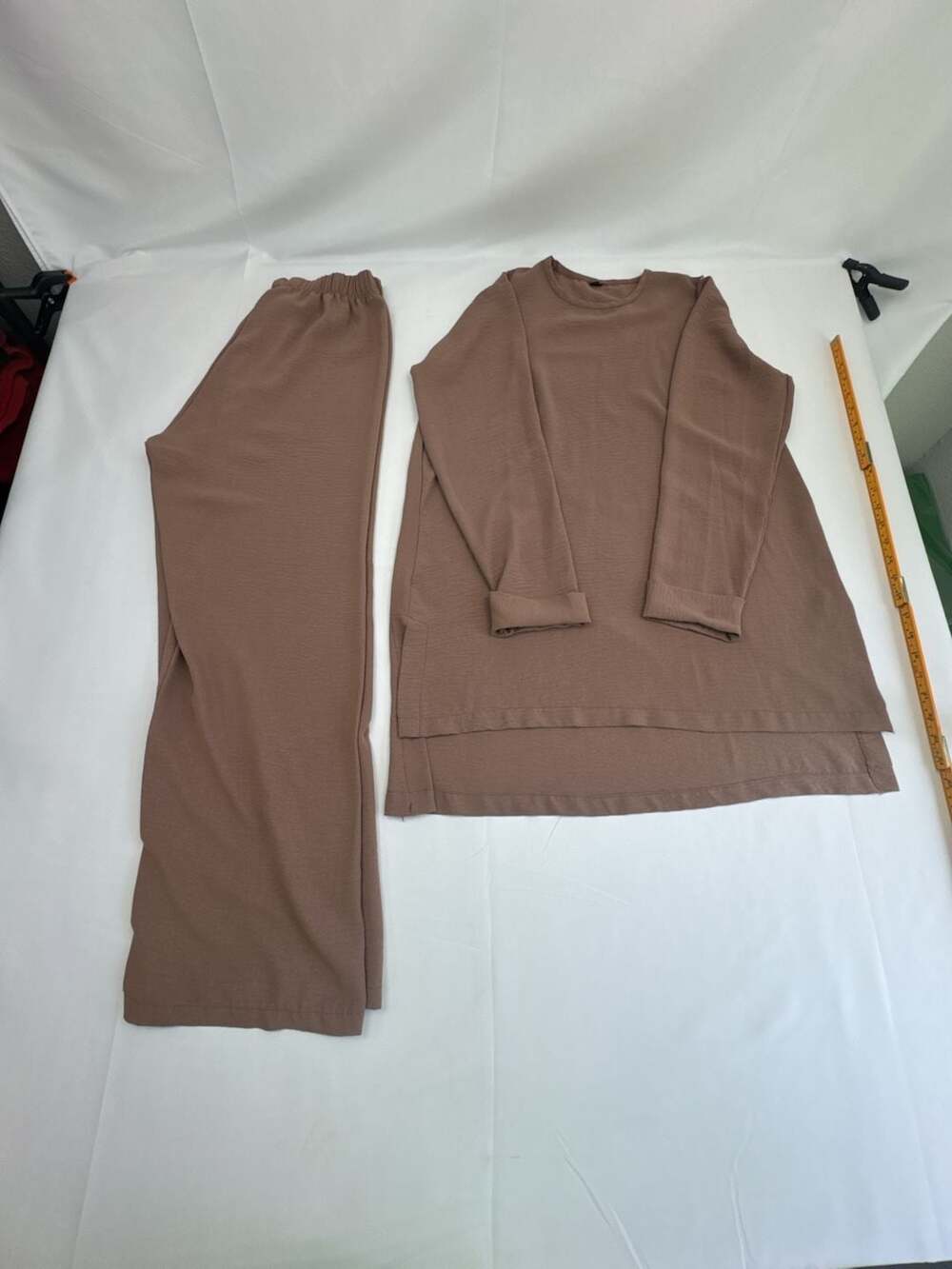 Two-Piece Long Sleeve Side Slit Tunic and Wide Leg Pants Set, Size M